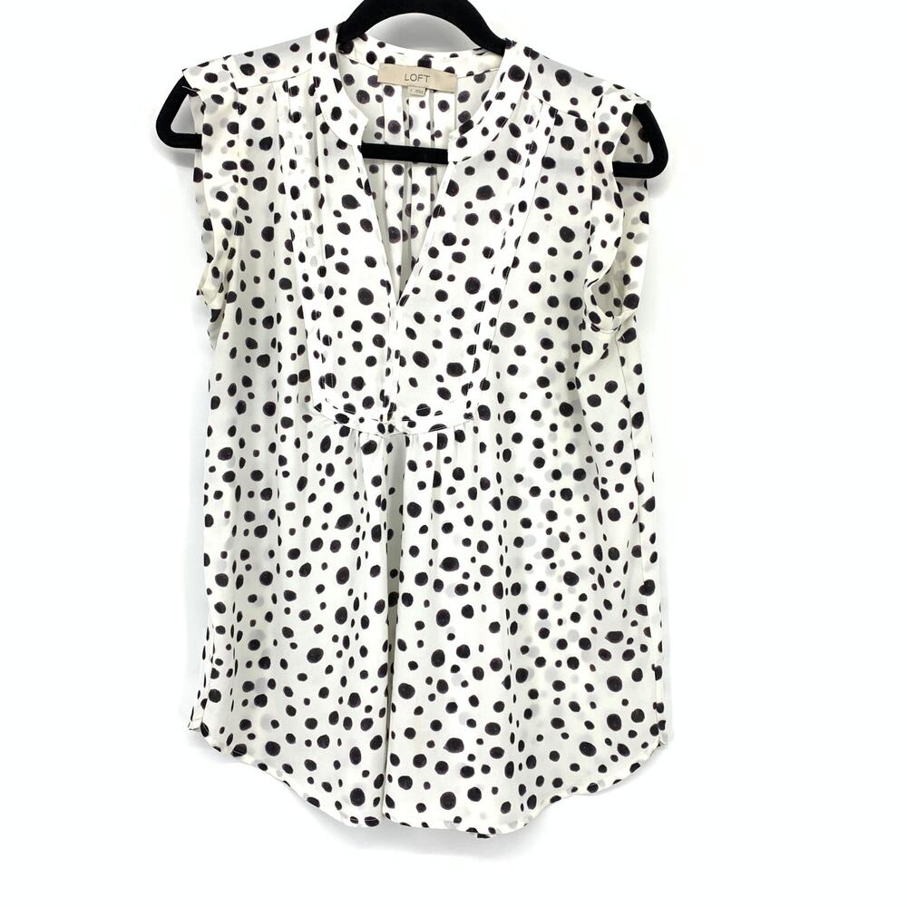 Loft Split Neck Sleeveless Blouse Womens Size Small White Black Spotted Print
